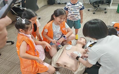 1754643530804393.jpg 熙岸社区:探索地铁奥妙 感受城市脉搏2-副本.jpg