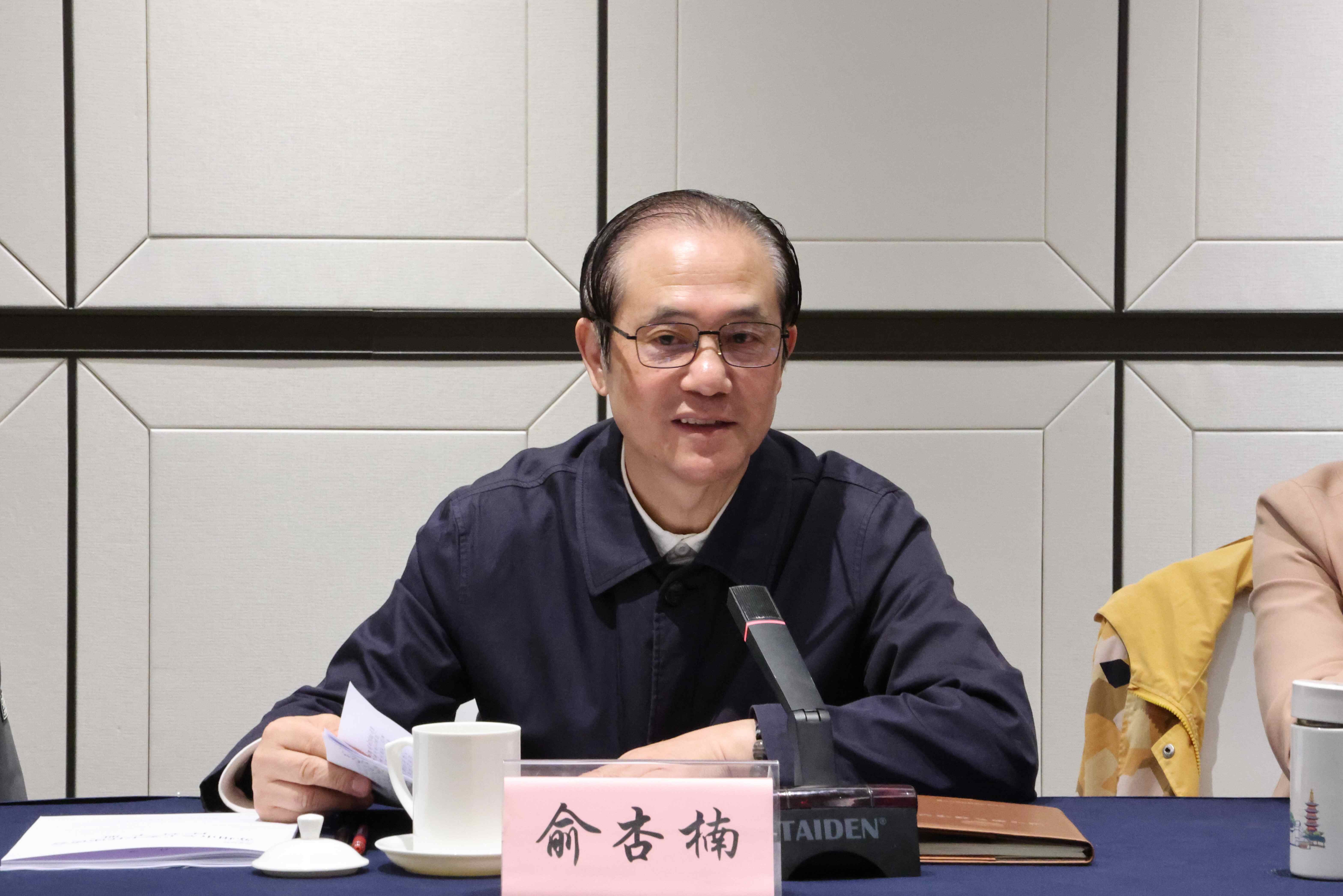 1764215738128918.jpg 189A6677.jpg